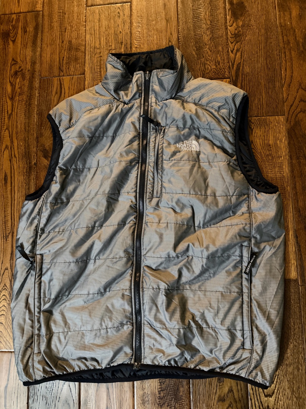 The North Face Men’s Silver Quilted Insulated Vest Size XL